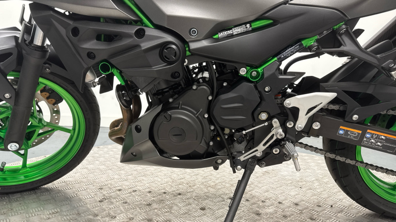 Kawasaki Z ER500FRFAN (24MY)